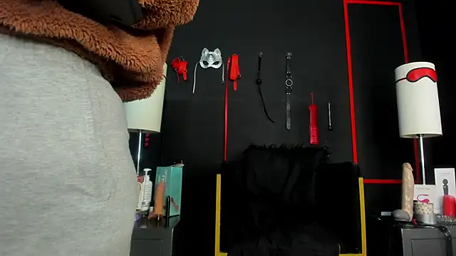 CharlotteScotte online show from January 13, 2026, 11:59 am