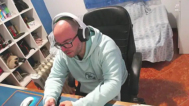 ravingr4d4 online show from January 31, 2026, 8:51 pm