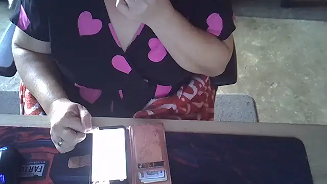 Silvia2277 online show from October 2, 2025, 9:27 am