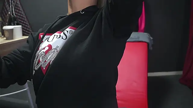 CelineConner online show from September 22, 2025, 4:14 am