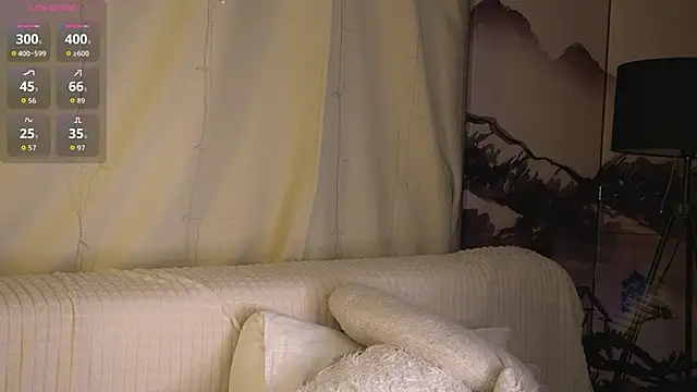 AnnyBangs online show from April 16, 2026, 11:22 am