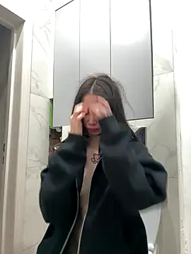 Yunasi online show from December 8, 2024, 12:41 pm