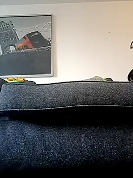 Daddycumms online show from October 21, 2025, 1:56 pm