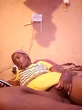 cute naimah online show from September 25, 2025, 10:19 am