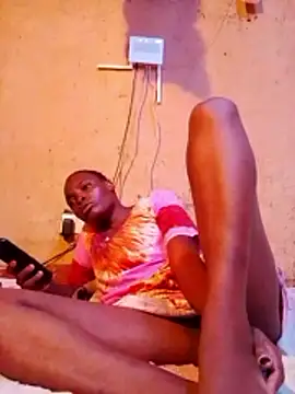 cute naimah online show from January 13, 2026, 11:15 am