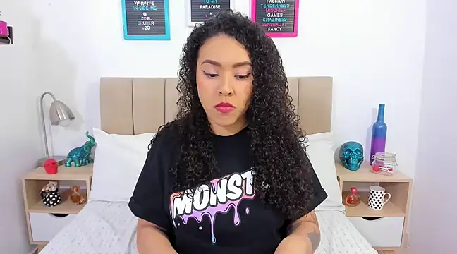 Zoe Gruber online show from March 13, 2025, 12:16 am