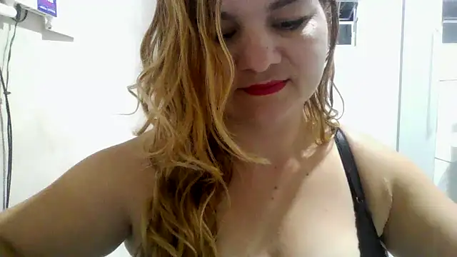 laiscibelle online show from March 3, 2026, 1:12 am