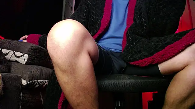 zacwatson  online show from October 1, 2025, 10:32 am