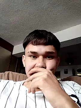 cristof 2000 online show from April 23, 2026, 4:53 pm