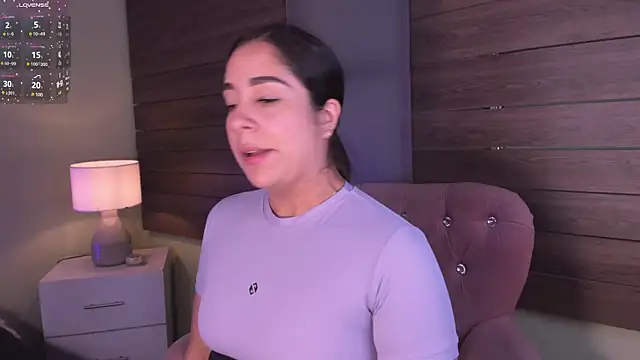 Snapshot of Sussy_Bell01 chatting on March 14, 2025, 9:00 pm Sussy Bell01 online show from March 14, 2025, 9:00 pm