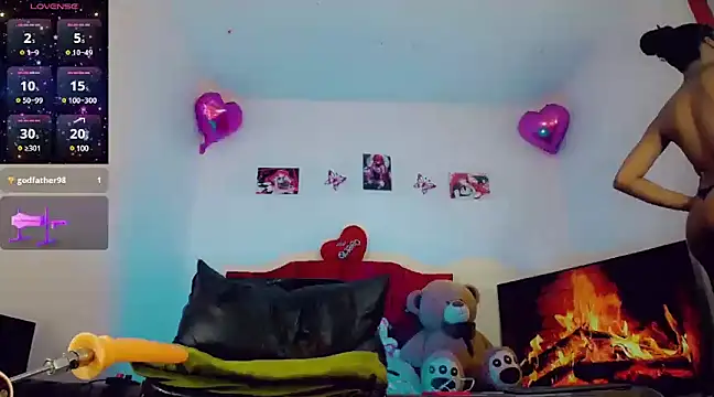  ChanellR  online show from January 20, 2025, 11:35 am