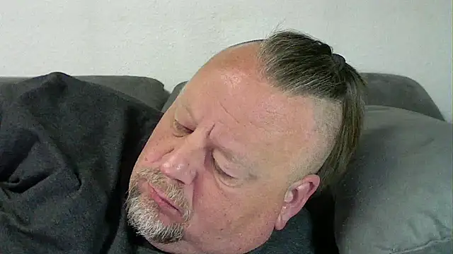Snapshot of pimmelmann3 chatting on April 30, 2026, 8:57 pm pimmelmann3 online show from April 30, 2026, 8:57 pm