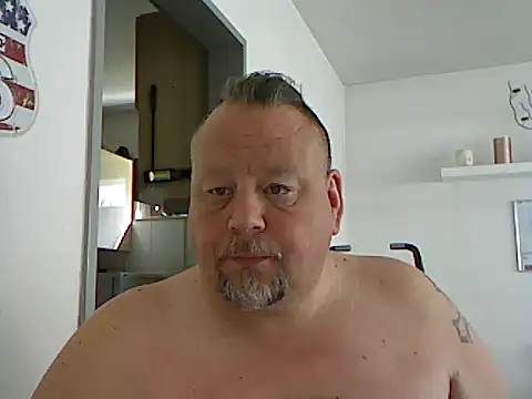 Snapshot of pimmelmann3 chatting on May 9, 2026, 8:19 am pimmelmann3 online show from May 9, 2026, 8:19 am