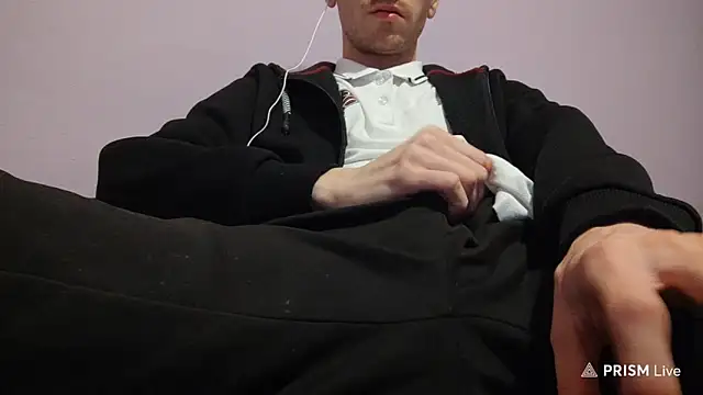  Hocthus  online show from January 28, 2025, 5:03 pm