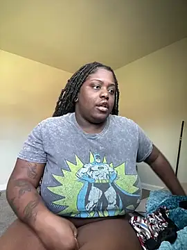 Snapshot of fantasygyal chatting on August 4, 2026, 2:52 pm fantasygyal online show from August 4, 2026, 2:52 pm