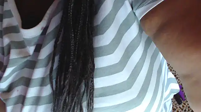 Snapshot of BigHotMatureXx chatting on February 5, 2025, 8:46 pm BigHotMatureXx online show from February 5, 2025, 8:46 pm