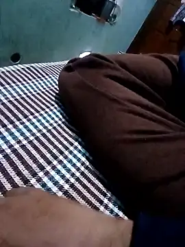 Snapshot of rizkhanam chatting on December 2, 2025, 7:31 pm rizkhanam online show from December 2, 2025, 7:31 pm