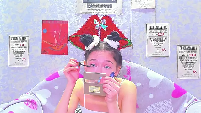 Vanessa Florence online show from December 15, 2024, 1:13 am