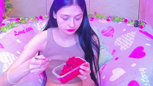 Vanessa Florence online show from March 14, 2025, 12:43 am