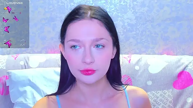 Vanessa Florence online show from November 20, 2025, 2:01 am