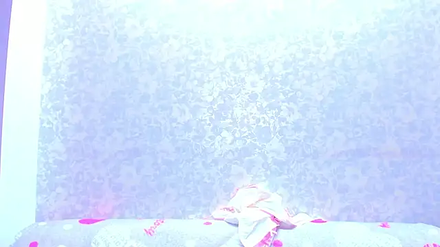 Vanessa Florence online show from April 17, 2026, 1:19 am