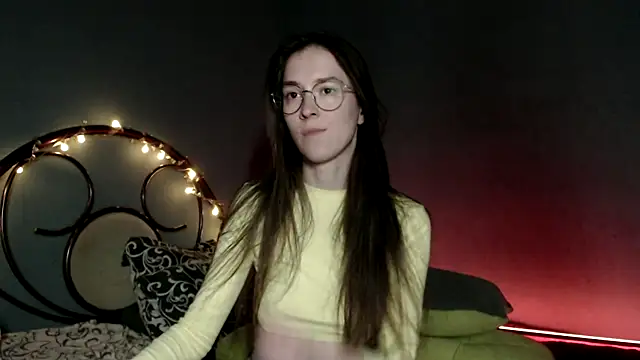 wow  kelly online show from March 10, 2025, 3:52 pm