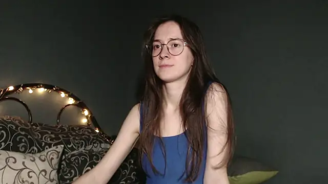 wow  kelly online show from October 27, 2025, 4:00 pm