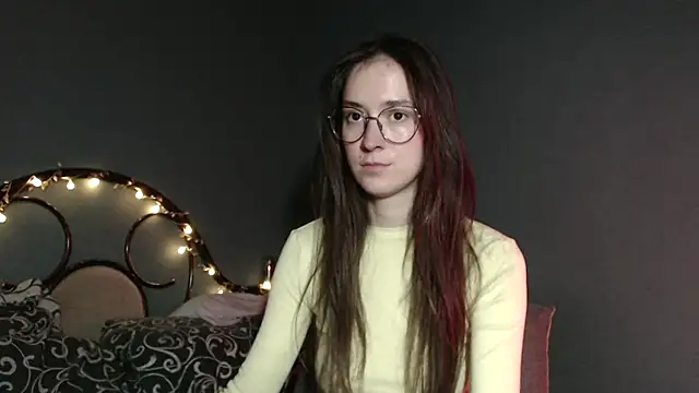 wow  kelly online show from November 28, 2025, 4:42 pm