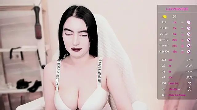 EvangelinaVangelis online show from January 13, 2025, 4:51 pm