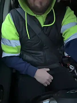 Snapshot of cussy007 chatting on February 19, 2026, 7:04 am cussy007 online show from February 19, 2026, 7:04 am