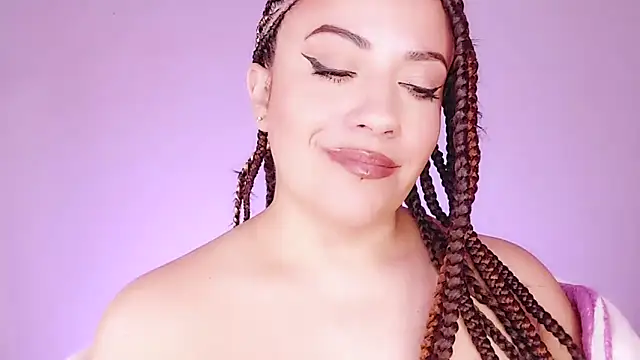 Latina hot2024 online show from March 5, 2025, 1:10 am