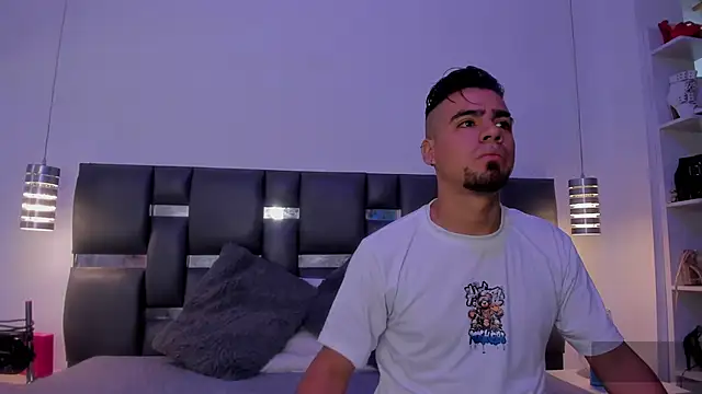 PittAndLunaa online show from February 7, 2026, 12:20 pm