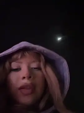 jackelinuh online show from February 26, 2026, 10:42 pm