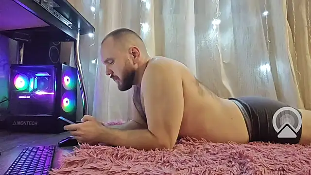 Snapshot of andy_candy_ chatting on February 9, 2025, 1:33 am andy candy online show from February 9, 2025, 1:33 am