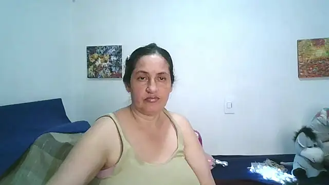Snapshot of ximenajimenez chatting on June 18, 2026, 9:52 pm ximenajimenez online show from June 18, 2026, 9:52 pm