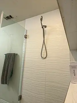 El Gizmo online show from March 4, 2025, 9:40 am