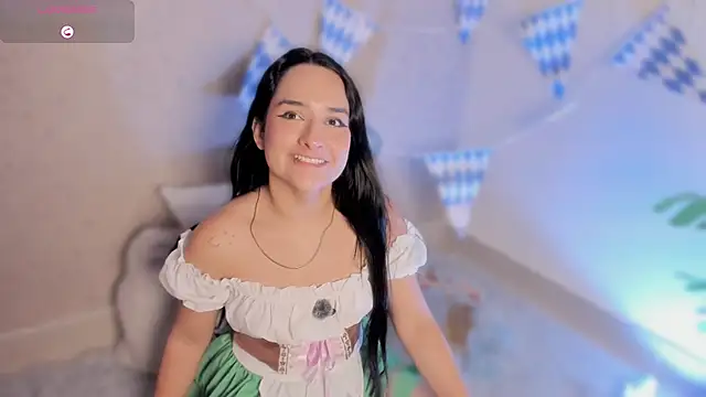 hanna lee02 online show from October 3, 2025, 12:02 pm