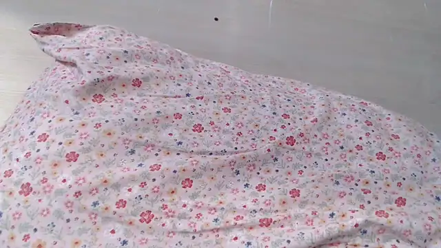 CRISTIINA37 online show from April 18, 2026, 6:17 am