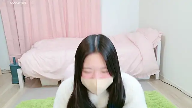 suzuuuuu online show from January 24, 2025, 12:52 pm