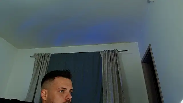 juliusmasters online show from October 9, 2025, 6:39 pm