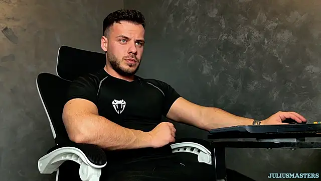 juliusmasters online show from March 4, 2026, 6:14 pm