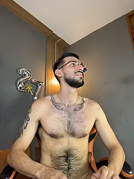 Snapshot of Mr_WhiteCock chatting on July 11, 2026, 7:16 pm Mr WhiteCock online show from July 11, 2026, 7:16 pm
