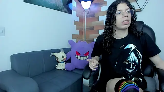 Angel Dust18 online show from February 6, 2025, 8:23 pm