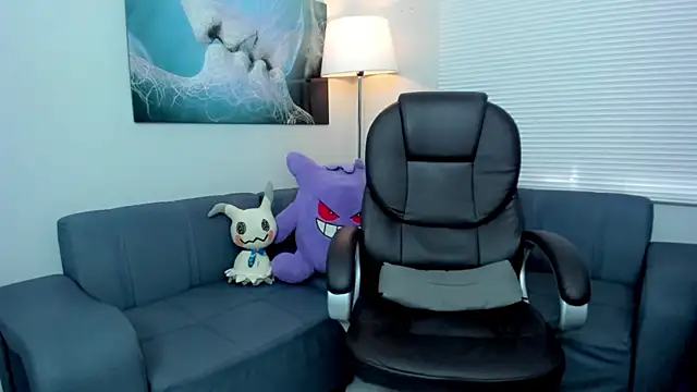 Angel Dust18 online show from September 28, 2025, 2:55 pm