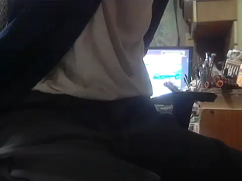 shikokichi55 online show from January 15, 2025, 2:24 pm