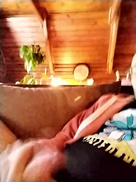 tomee83 online show from January 13, 2026, 9:25 am