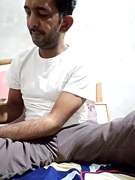 BLACK DiCK DADDY 32 online show from September 25, 2025, 5:38 pm