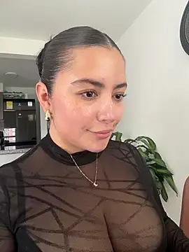 Snapshot of sukhakunis1 chatting on February 25, 2026, 4:27 pm sukhakunis1 online show from February 25, 2026, 4:27 pm