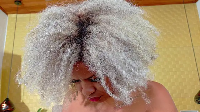 Squirter pussybomb online show from January 18, 2025, 8:20 am