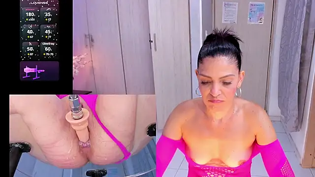 KatteMoss online show from February 26, 2025, 2:04 am